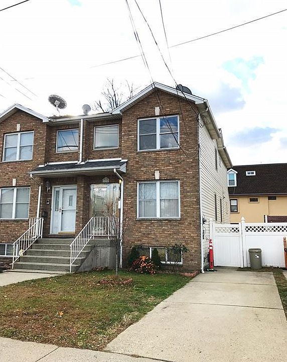 1st image of 120 Lily Pond Ave