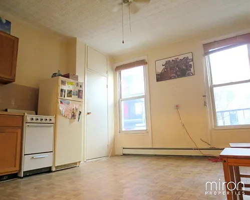 Rented by Miron Properties | media 32