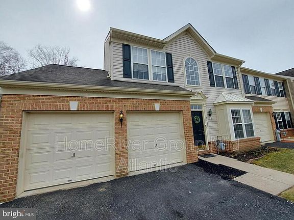 2nd image of 5005 Woods Line Dr Unit 3