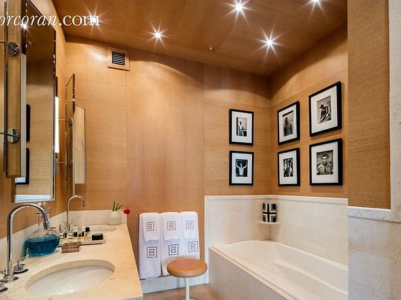 4th image of 252 7th Ave APT 10W
