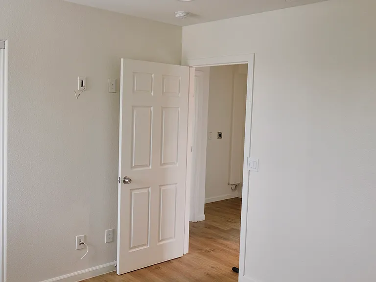 18606 Valley Blvd #1 — Photo 18