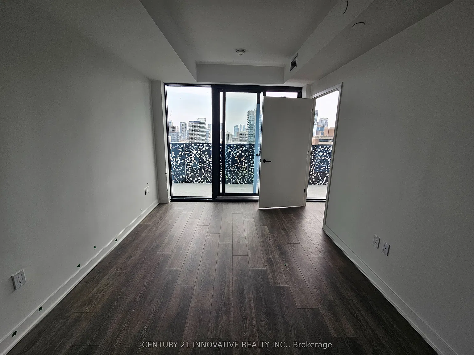 2 bed, $3,000 — Photo 3