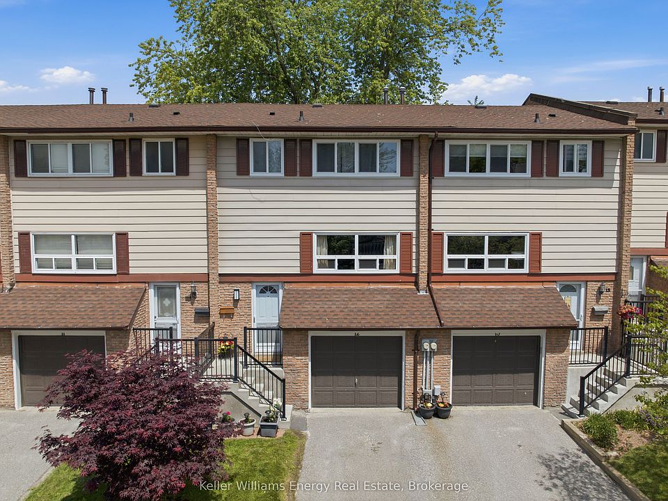 1st image of 320 Blackthorn St #12