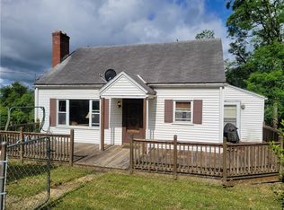 1395 Amity Ridge Rd, Washington, PA 15301