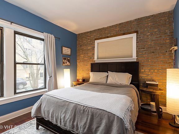 5th image of 909 W Cornelia Ave APT 1N