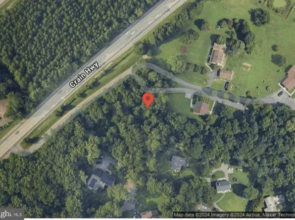 605 Crain Hwy N, Millersville, MD 21108