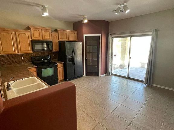 4th image of 5206 W Saint Kateri Dr