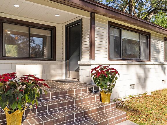 4th image of 248 Meridianna Dr
