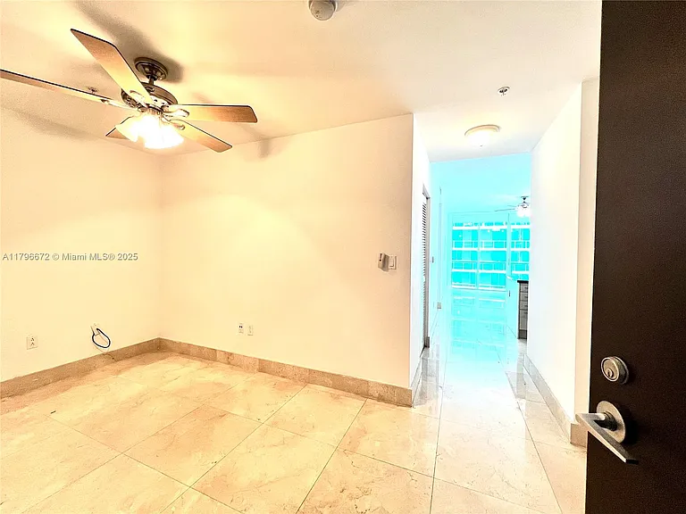 1111 SW 1st Ave #1216 — Photo 16