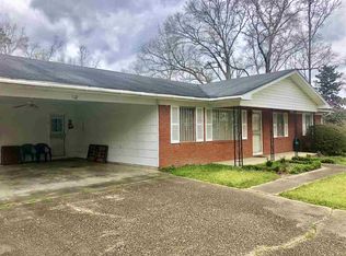 102 Wood Ln, Hazlehurst, MS 39083
