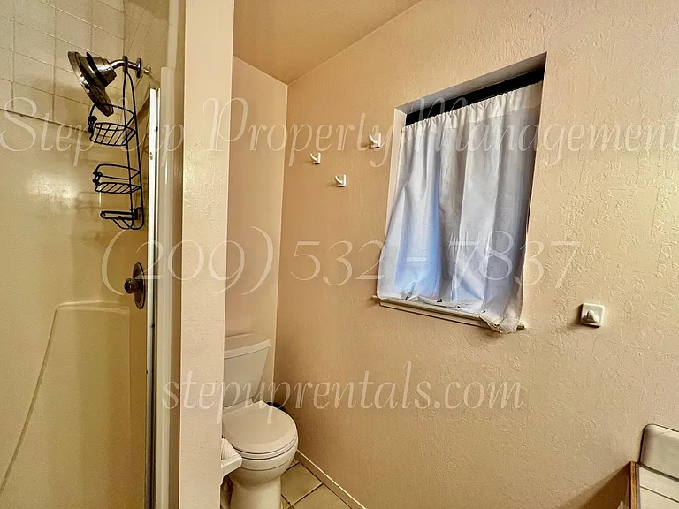 537 E Bald Mountain Rd — Photo 14
