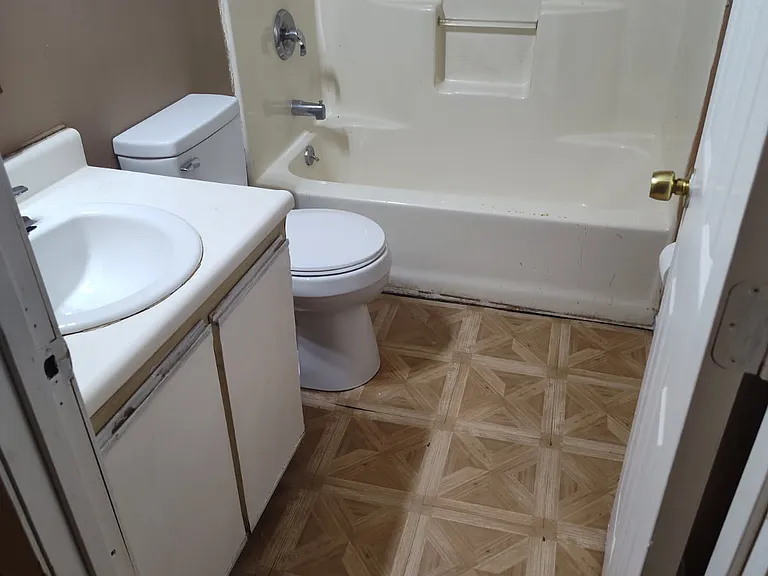 535 E Kentucky St #1F — Photo 13