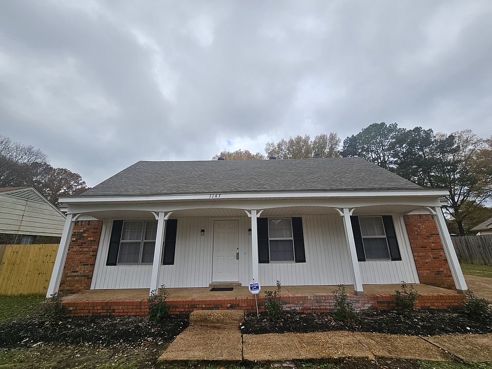 1st image of 1147 Brado Dr