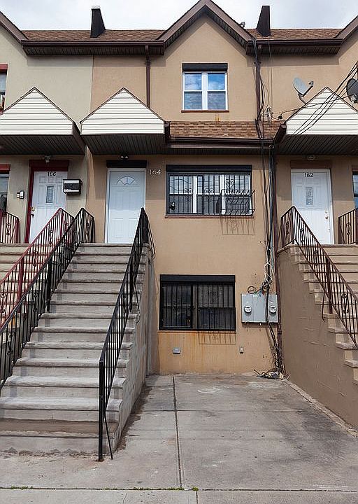 1st image of 164 Beach 115th St