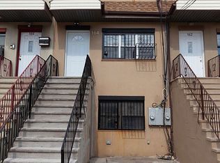 164 Beach 115th St, Far Rockaway, NY 11694