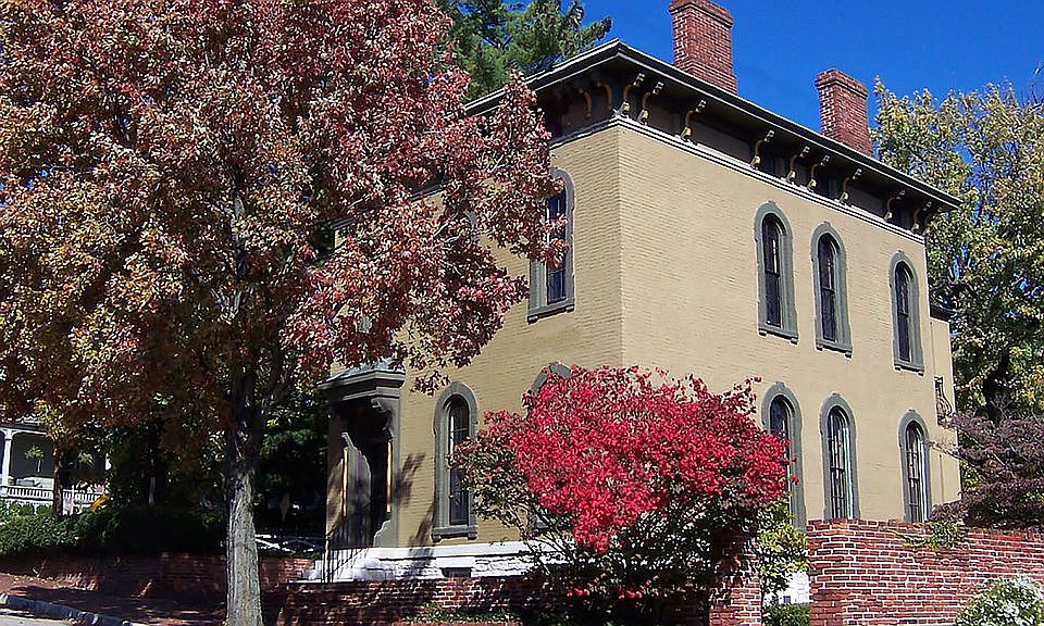 1st image of 617 State St