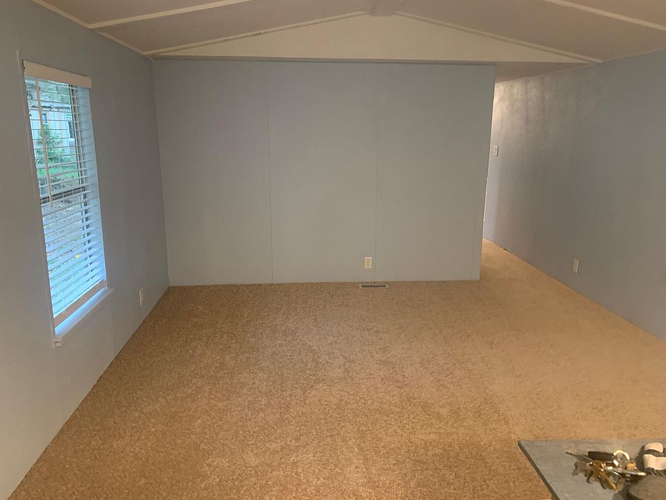 1st image of 9037 Temple Dr