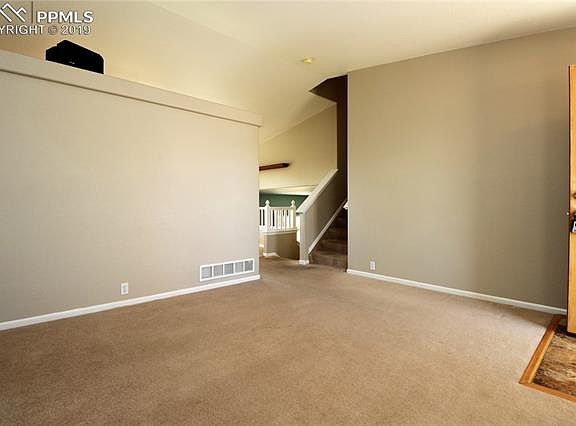 4th image of 6949 Summer Grace St