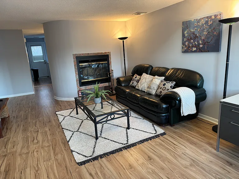 300 Brittany Farms Rd #C — Photo 11