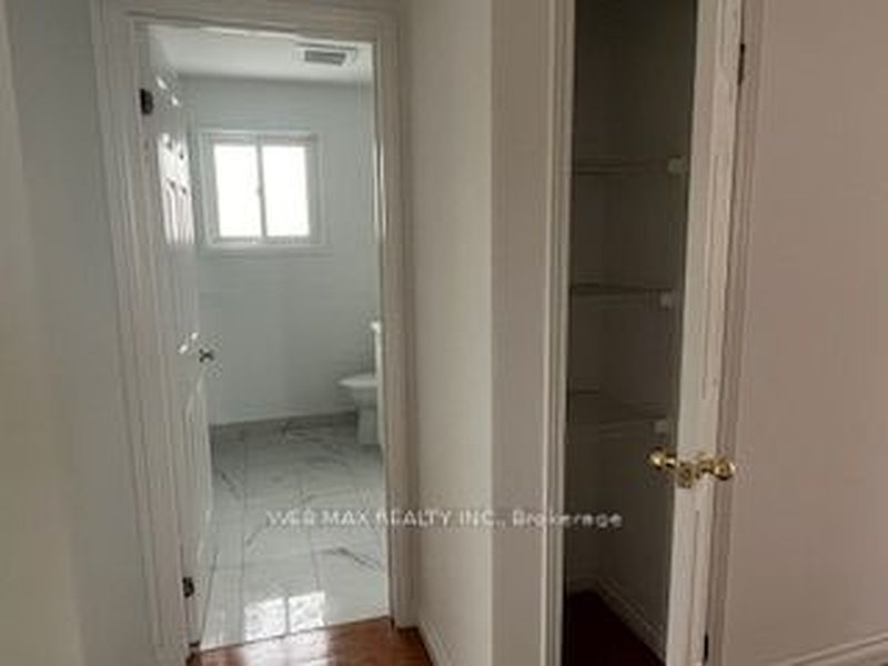 Peterborough House for rent - 5 Bedrooms — photo 18