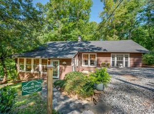 415 E Lakeshore Dr, Landrum, SC 29356