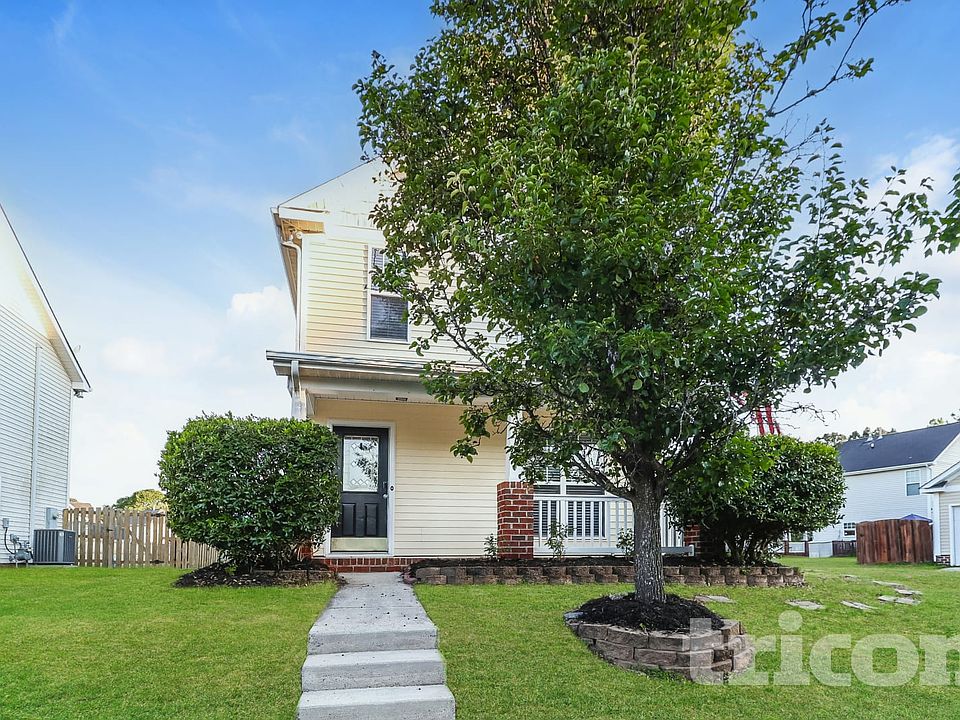 1st image of 13109 Autumn Trace Dr