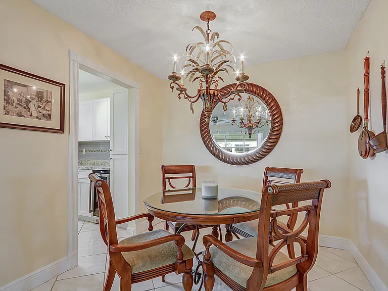 404 Sandpiper Dr #D — Photo 10