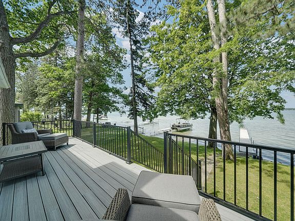 3rd image of 133 Chaney Point Dr