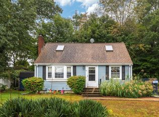 12 Richard Rd, Holbrook, MA 02343