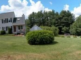 30 Furber Dr, Lee, NH 03861