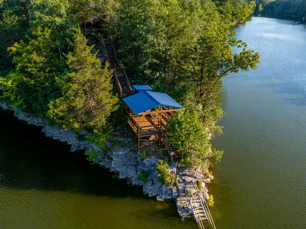 345 Tibbs Ln, Danville, KY 40422