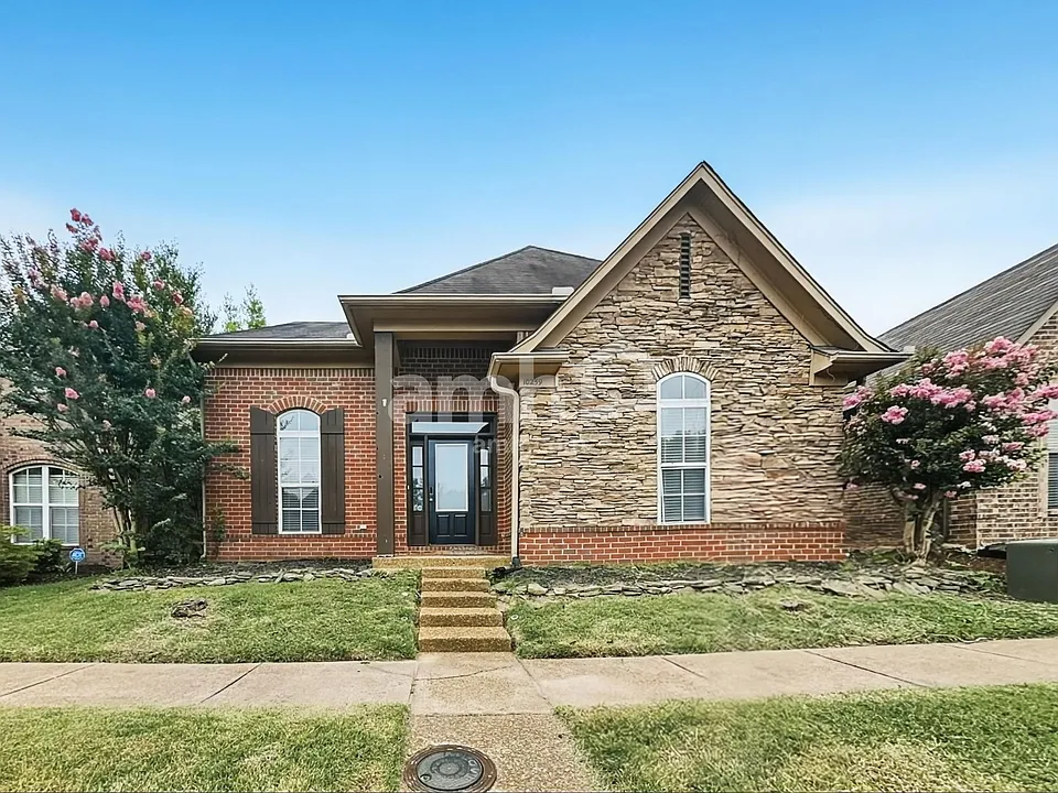 10259 Morning Hill Dr