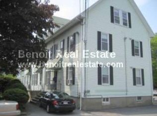 16 Chadbourne Ter, Watertown, MA 02472