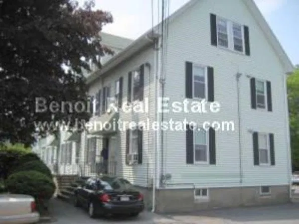 16 Chadbourne Ter, Watertown, MA 02472
