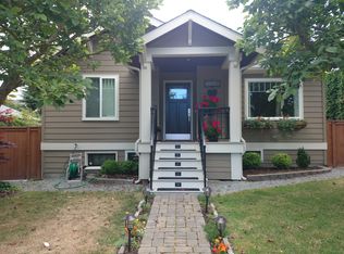 3628 44th Ave SW, Seattle, WA 98116