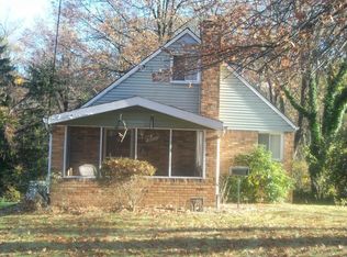 9711 Glendale Rd, Pittsburgh, PA 15235