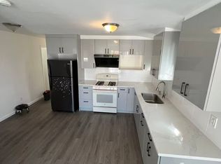 66-15 Hull Ave #2, Maspeth, NY 11378