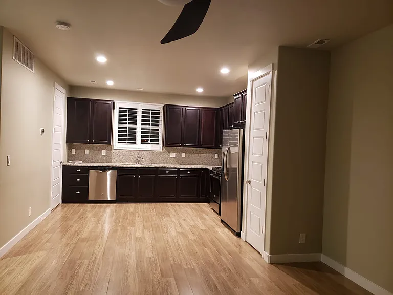 5330 S Winter Ridge Ln — Photo 1