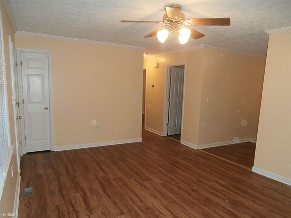 1024 Scarlett - Living Room 1