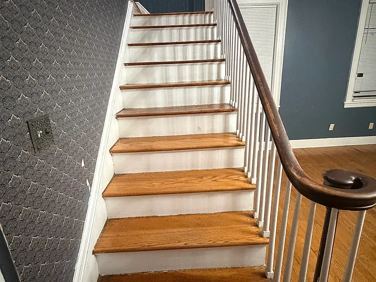 74 Union Ave — Photo 8