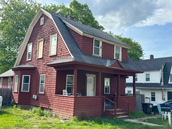 16 Harlow Road, Springfield, VT 05156