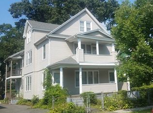 190-192 Oak Grove Ave, Springfield, MA 01109