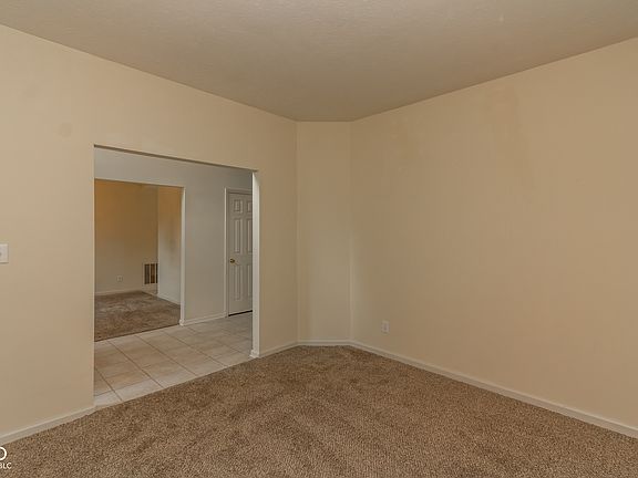 3rd image of 12631 Geist Cove Dr