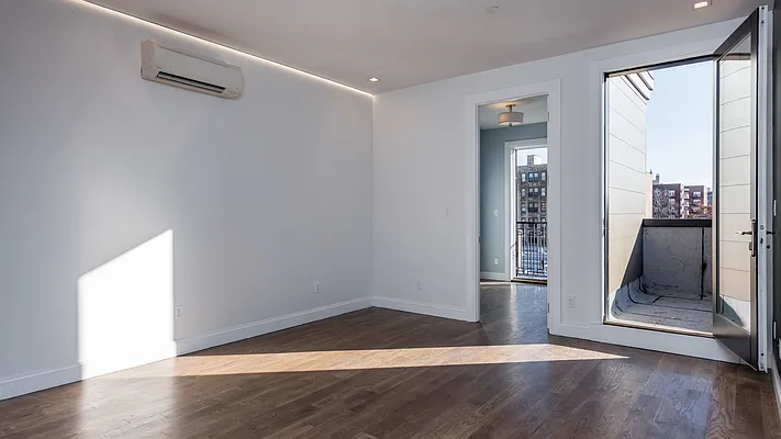 Rented by Nooklyn NYC LLC | media 17