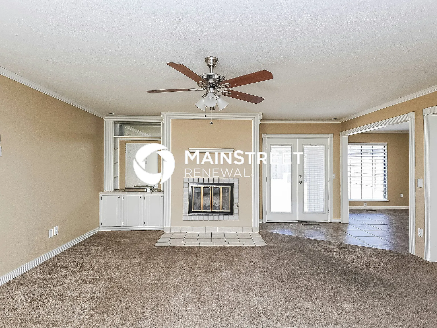 621 S Willowood Dr — Photo 2