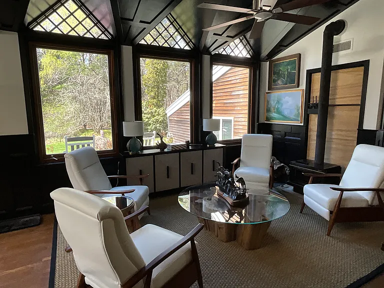 Quogue Riverhead Rd — Photo 18