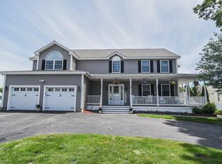 261 Oak St, Methuen, MA 01844