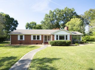303 Druid Ln, Tullahoma, TN 37388