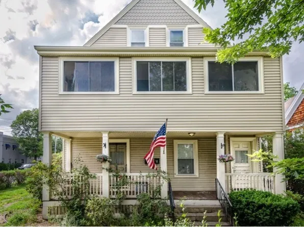 65 Warren Ave, Quincy, MA 02170