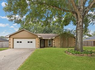 1407 Quail Holw, Sealy, TX 77474